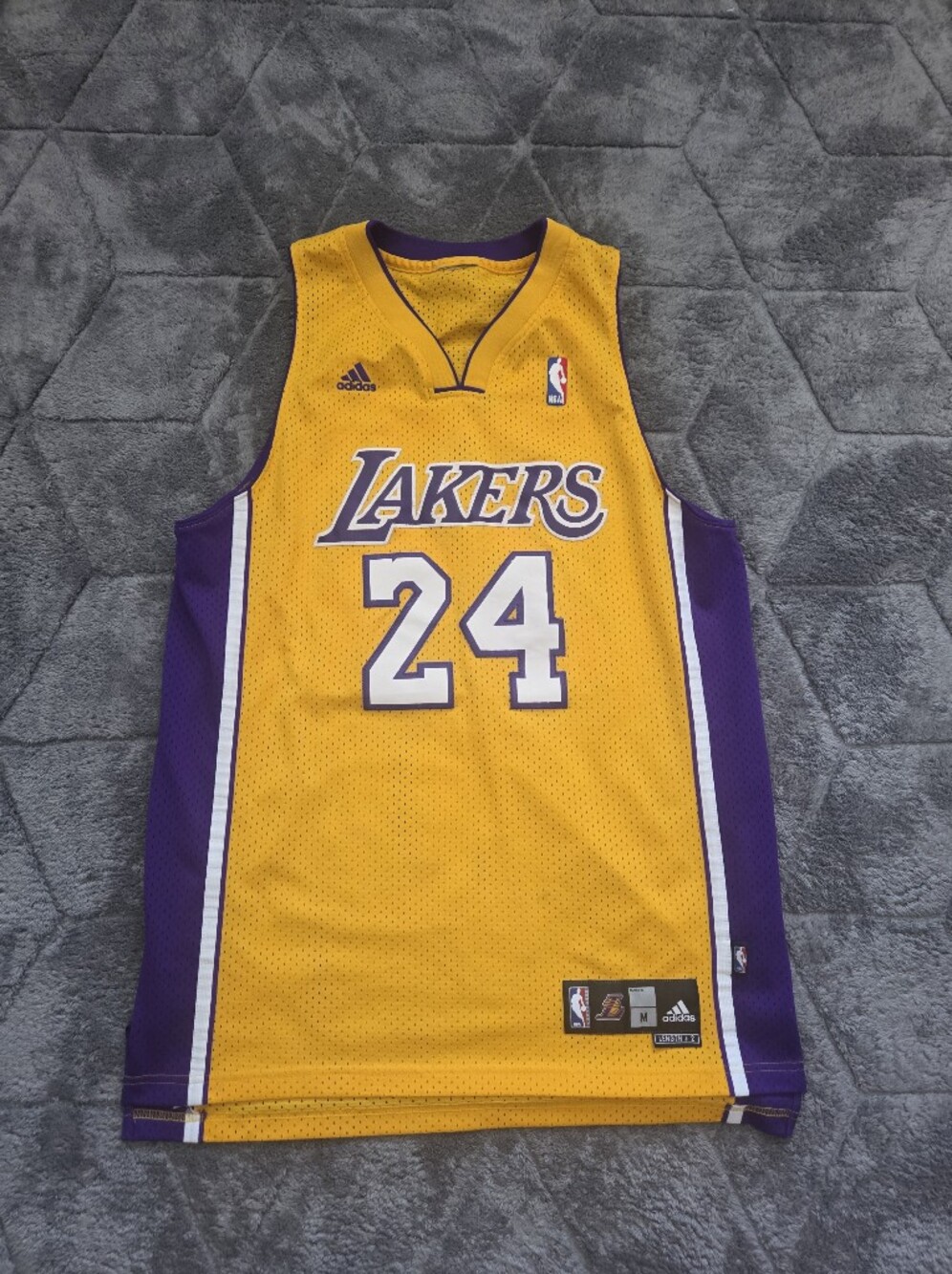 Adidas Kobe Bryant Lakers Jersey M Lakers Basketball Collectors Sports Fanatics